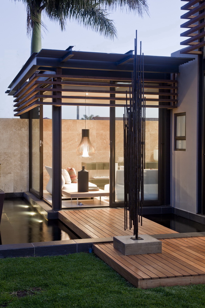 Abo villa by Werner van der Meulen for Nico van der Meulen Architects_34