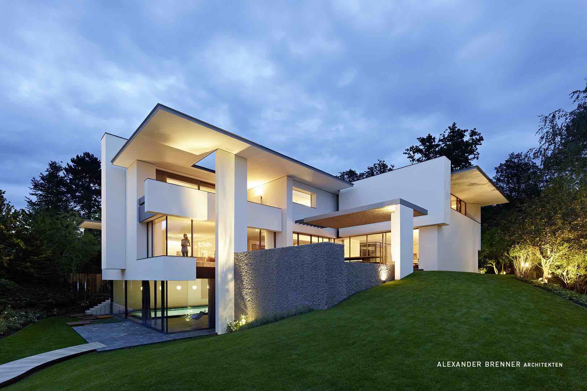 SU House Design by Alexander Brenner Architekten