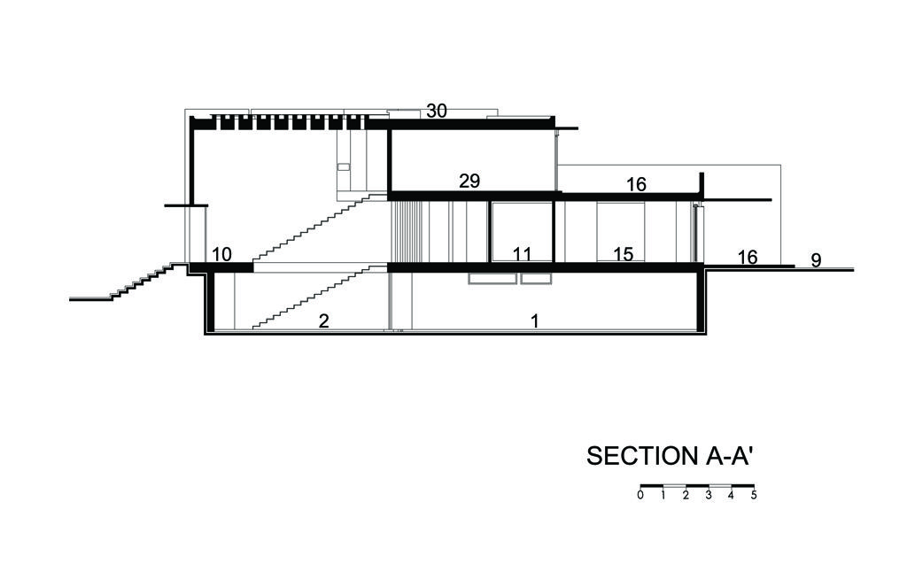 Section A-A'