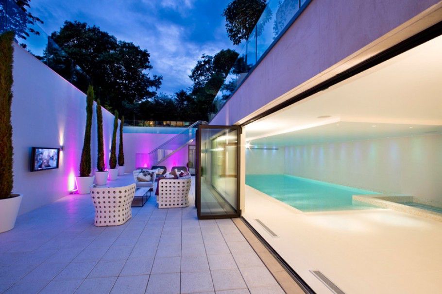 The-Dream-Mansion-in-London-by-Harrison-Varma-9