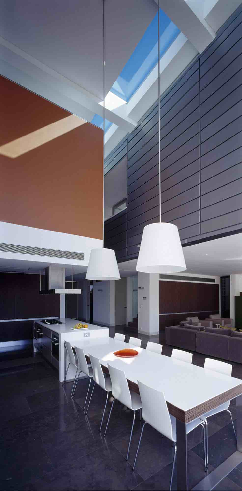 minosa-design-open-plan-high-ceiling-void-large-dinning-table-corian-benchtop-minosa-kitchen-gilda-06