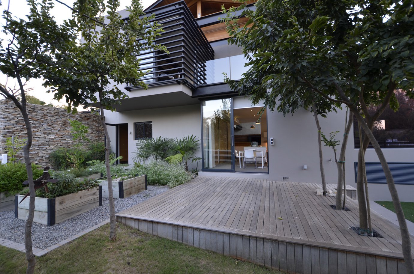 Blair Atholl by Nico van der Meulen Architects 28