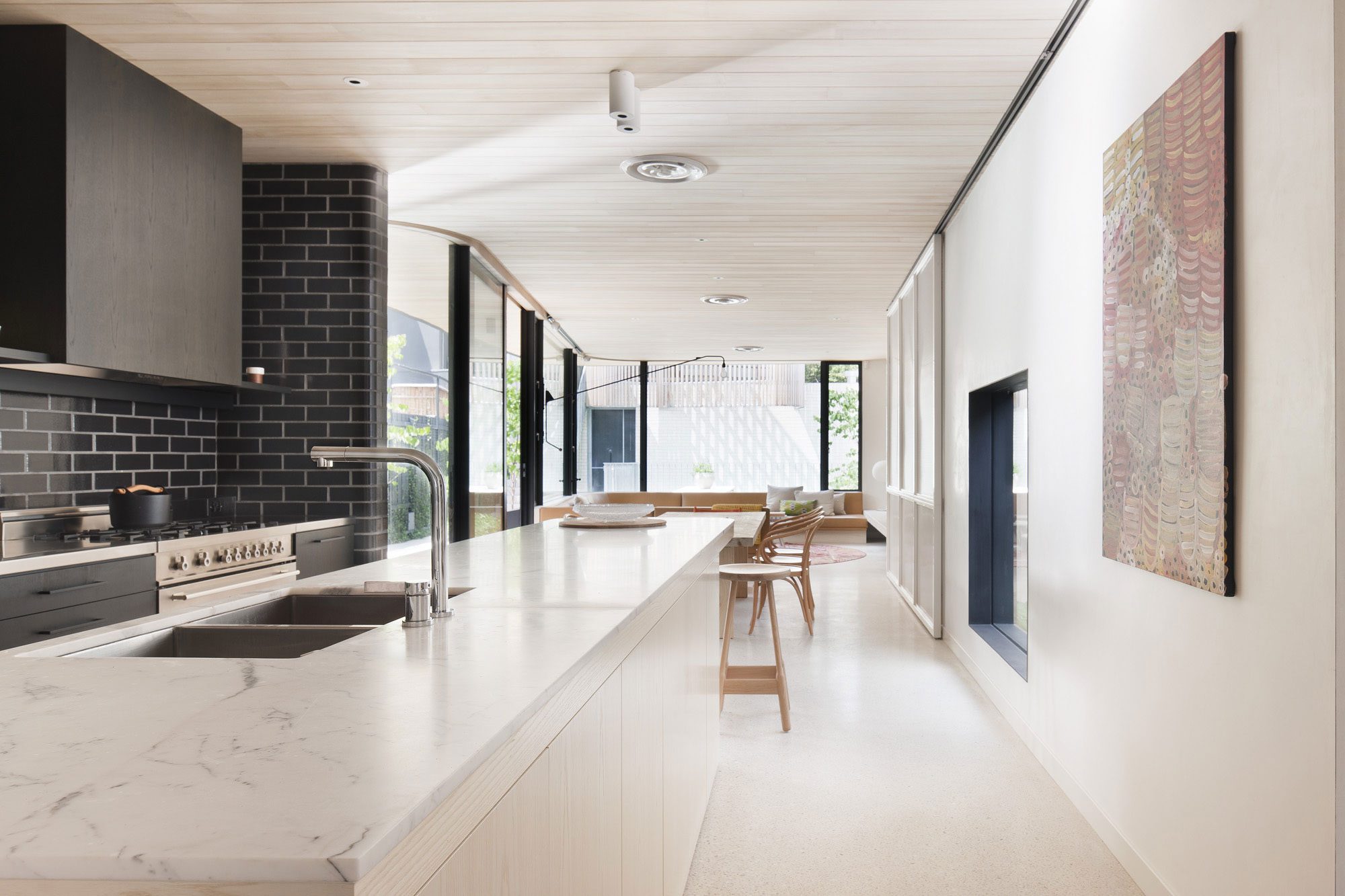Brick House by Clare Cousins Architects-14