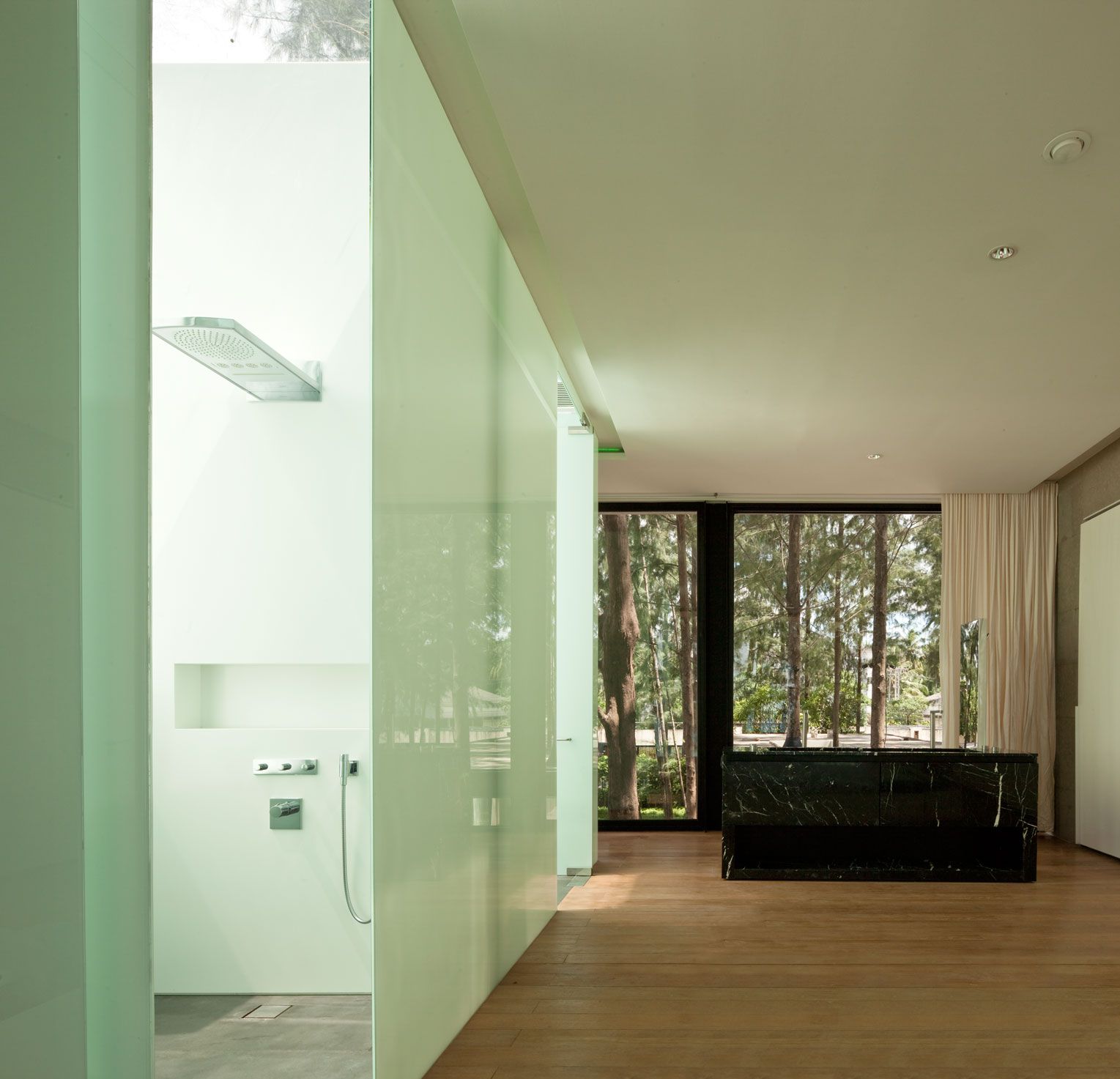 Contemporary Villa Noi-12