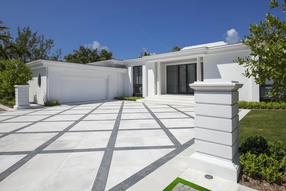 Contemporary White Estate in Palm Beach Keating Moore-01