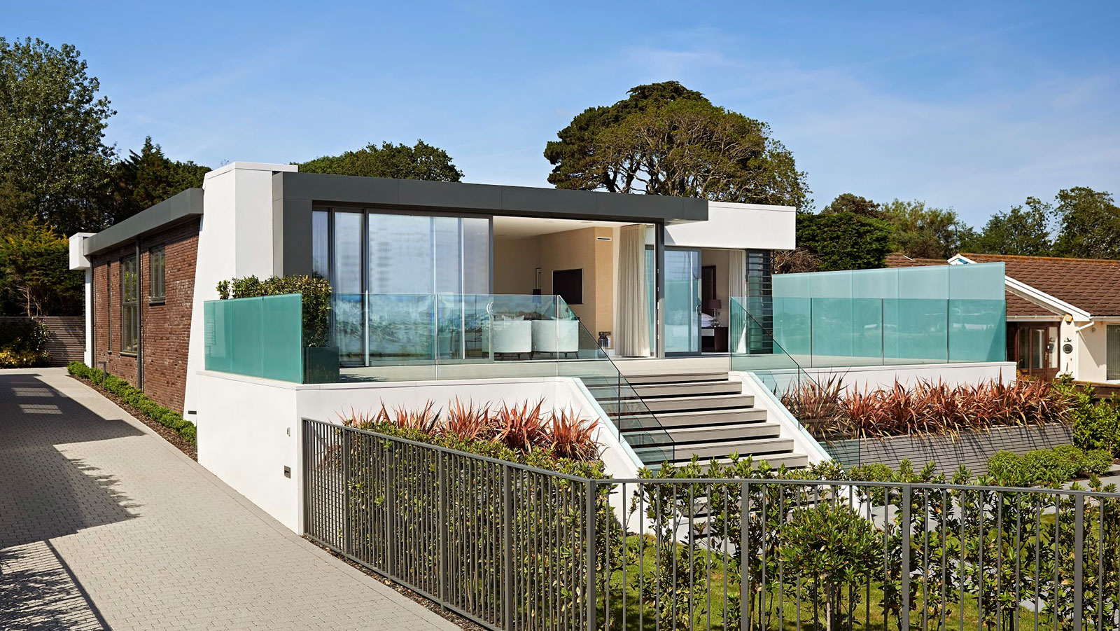 Sandbanks Residence by David James Architects-02