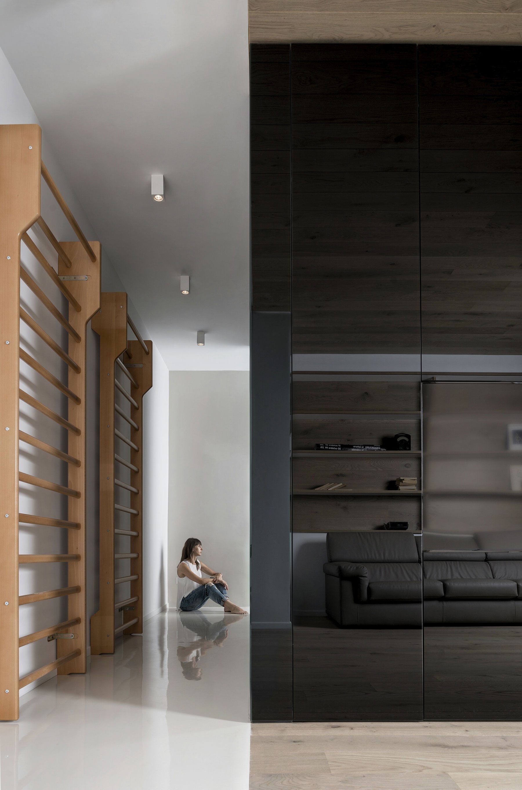 The Cube Apartment in Rome by Noses Architects-02