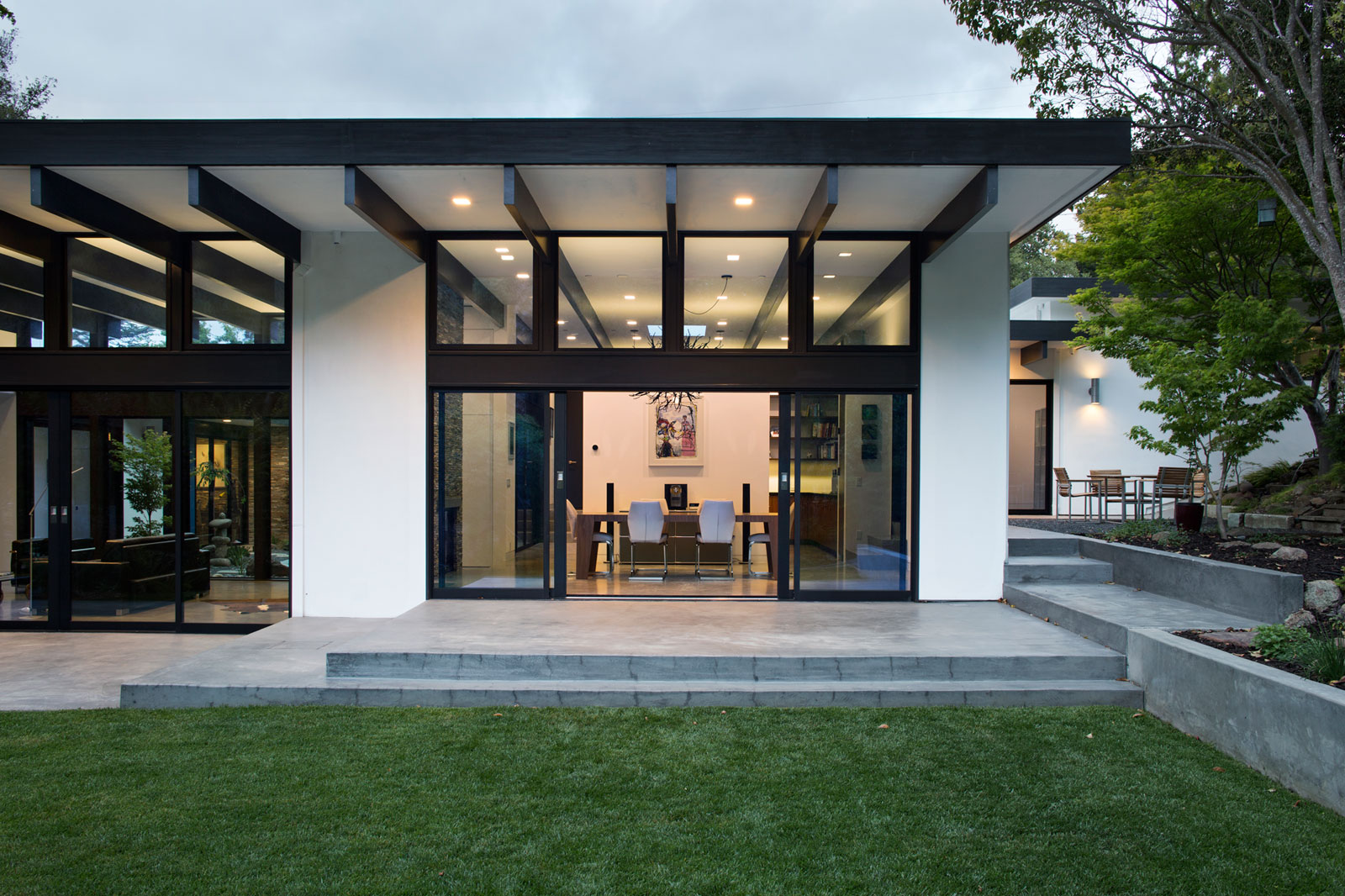Atrium House, a Mid-century Architecture Residence by Klopf Architecture-‏31