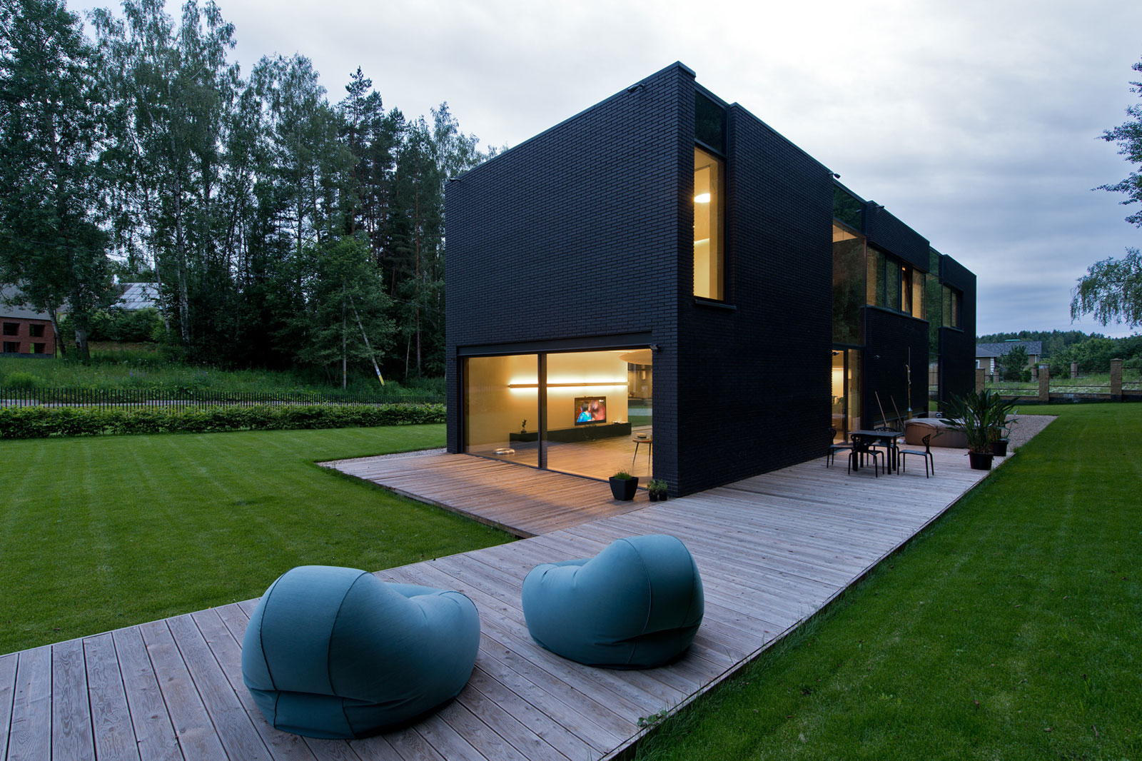Black Boxed Family House in Minsk by Architectural Bureau G. Natkevicius & Partners-06
