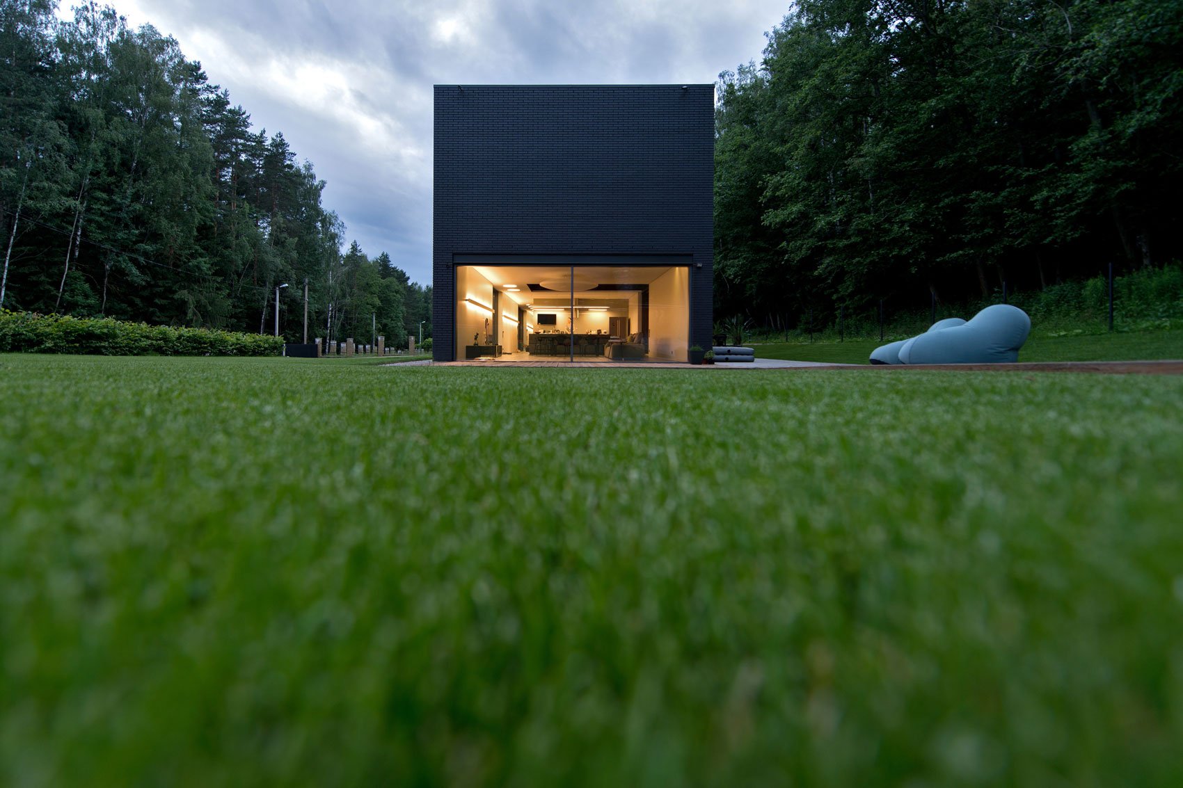 Black Boxed Family House in Minsk by Architectural Bureau G. Natkevicius & Partners-08