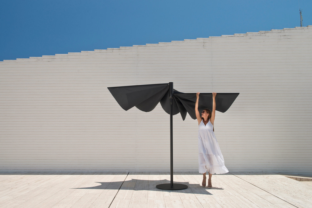Calma won the Red Dot award: Best of the Best 2015 for the design of OM sunshade