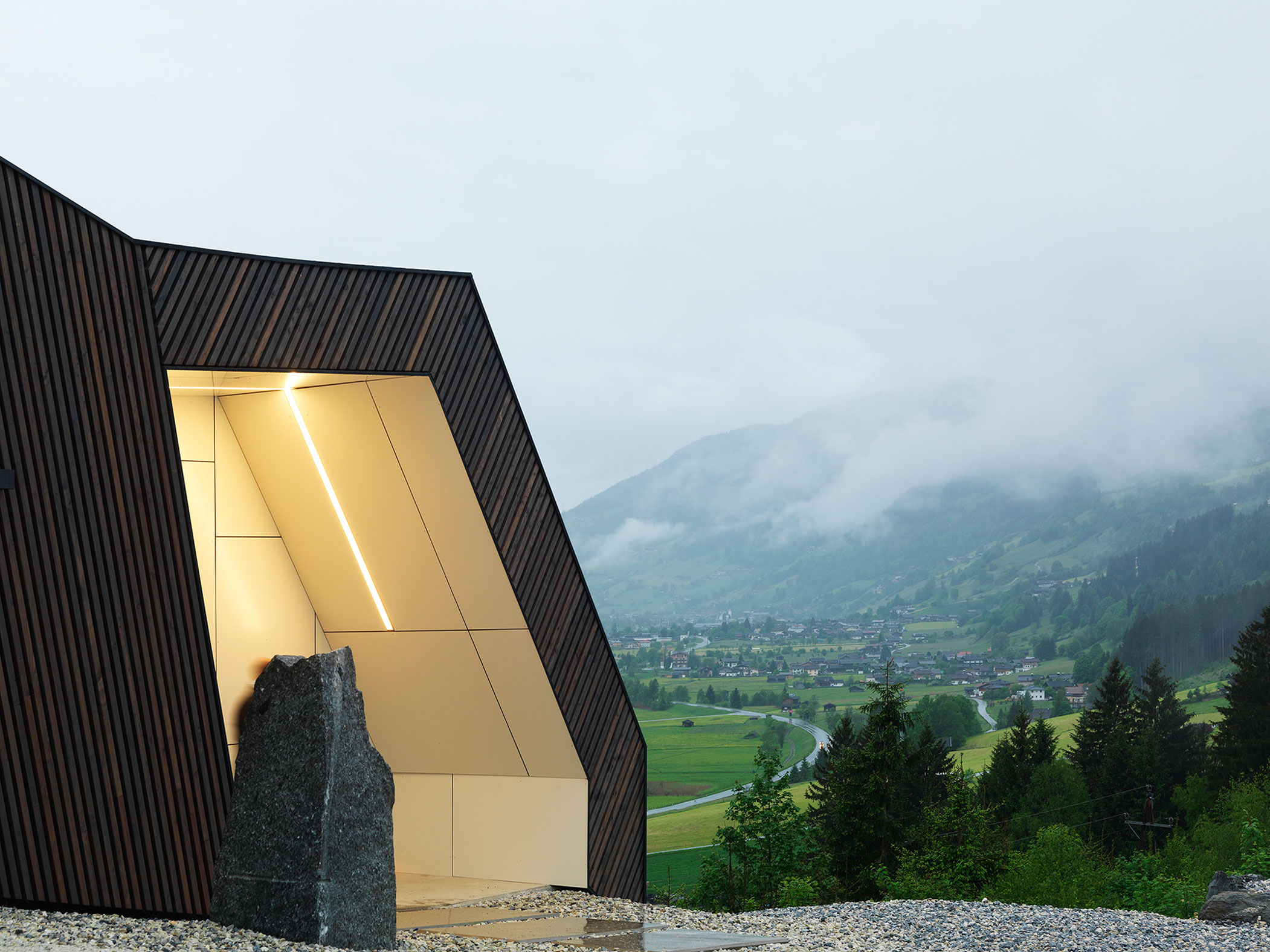 Kitzbuehel Mountain View House by SoNo arhitekti-13