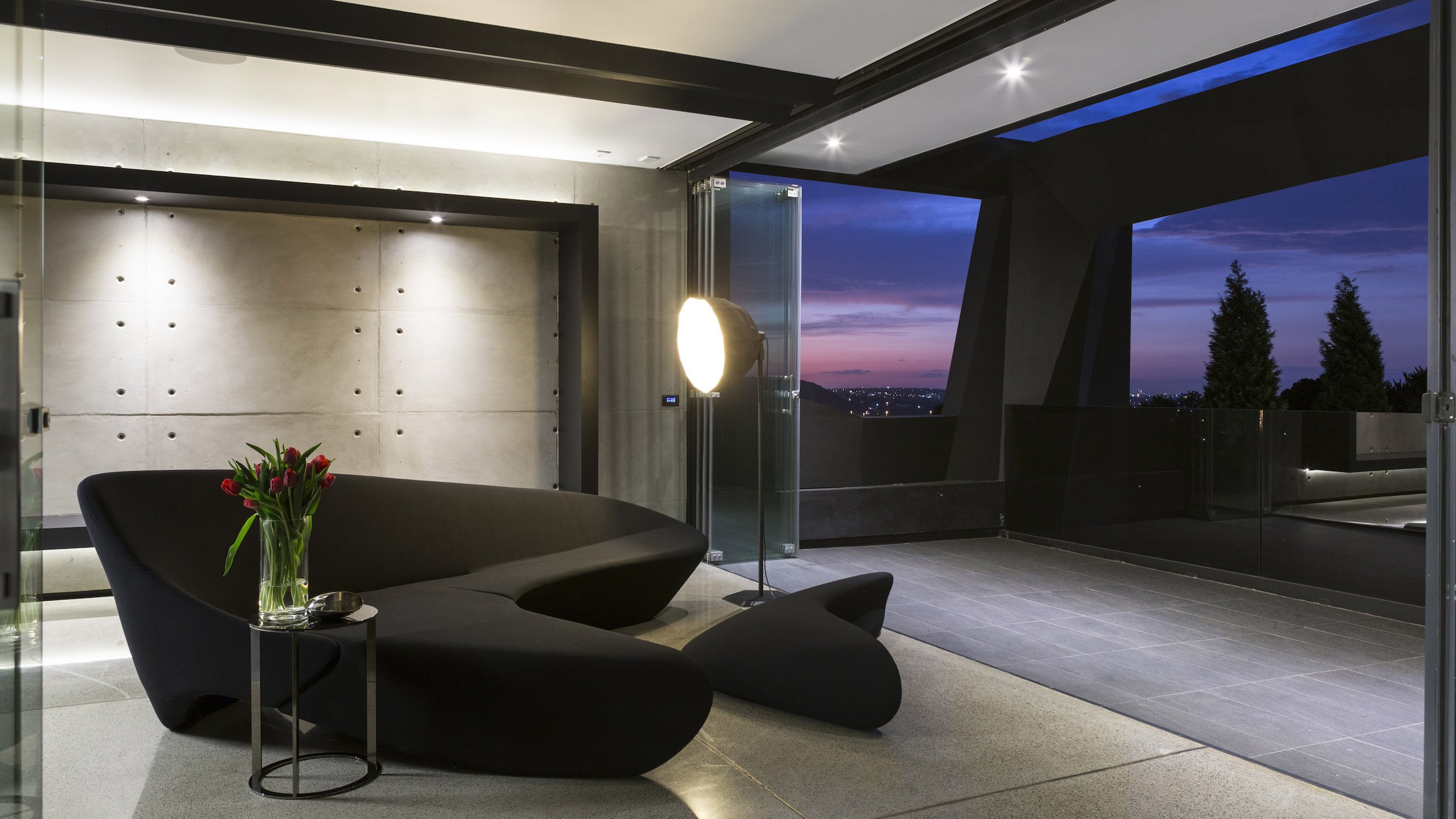 Kloof Road Masterpiece House in Johannesburg by Nico van der Meulen Architects-34