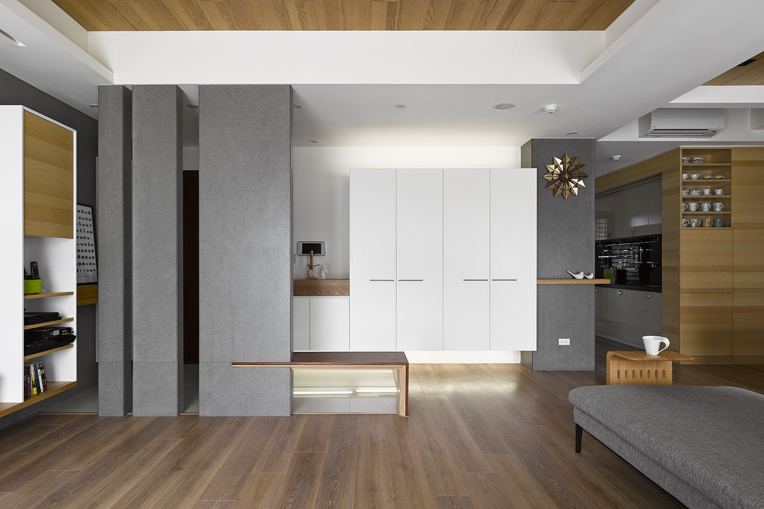 Liu’s Warm Wooden Apartment in New Taipei City by HOYA Design-03