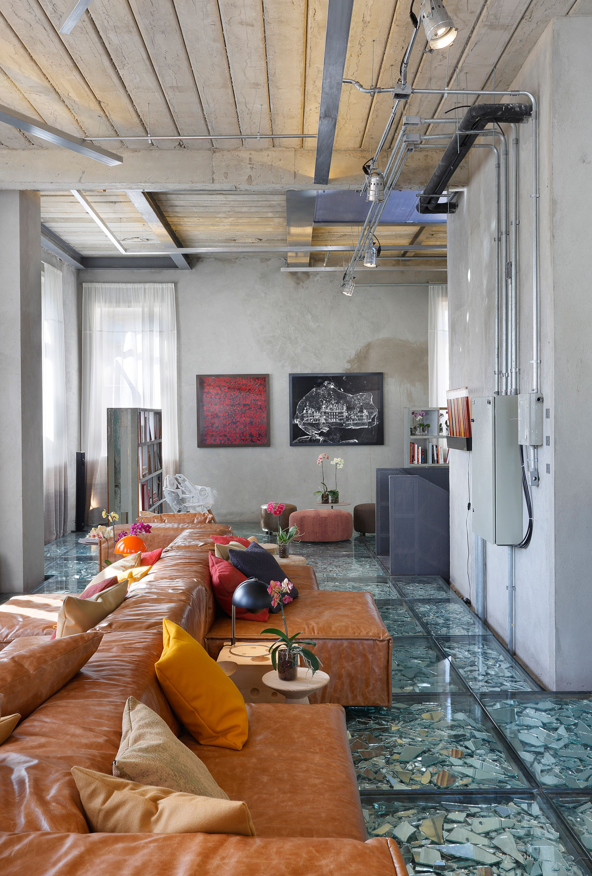 Stylish and Eclectic Design with Broken Glass Floor of Lab LZ for Casa Cor Rio 2015 by Giselle Taranto Architecture-11
