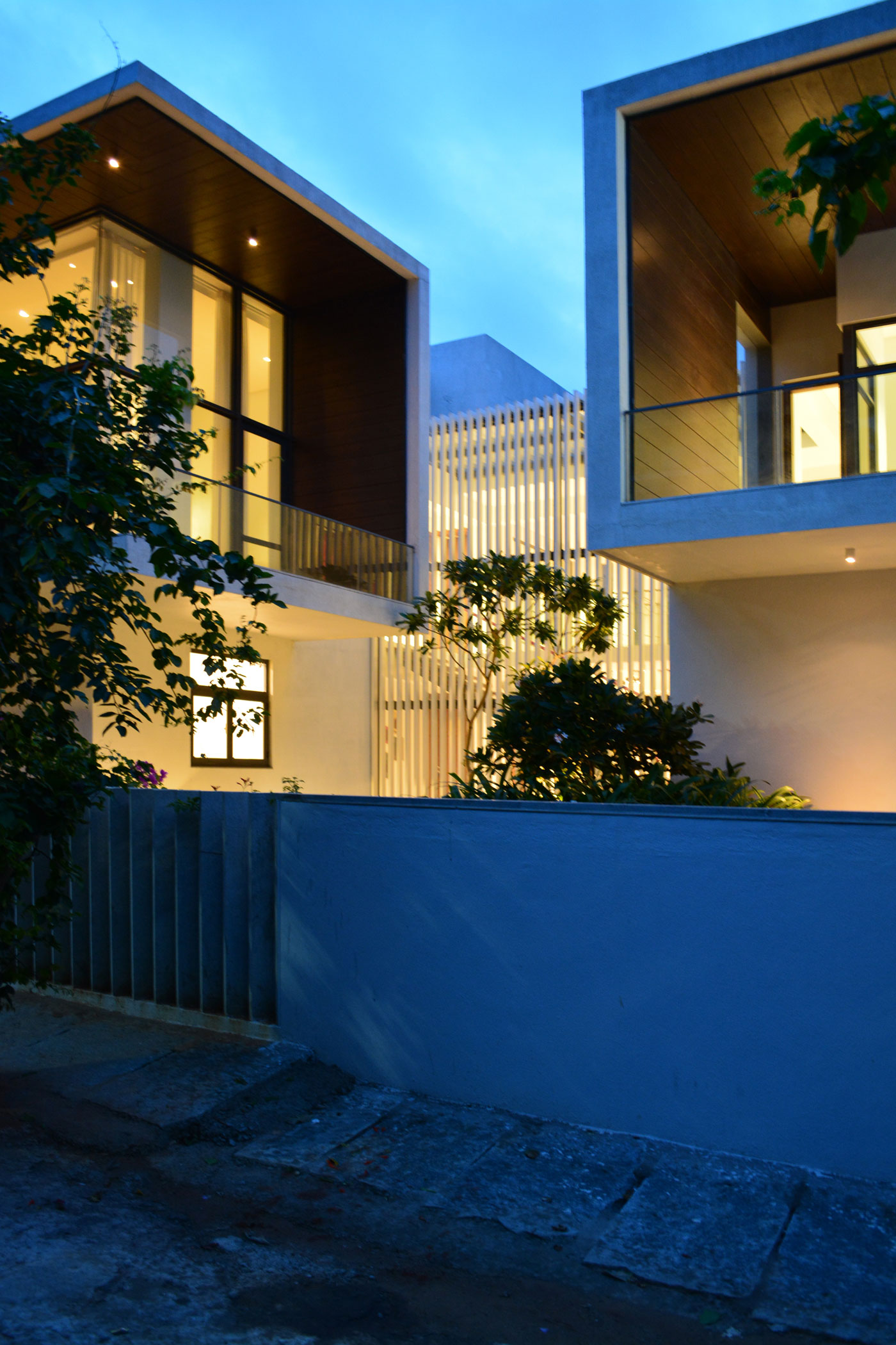 The Courtyard House near Bangalore by Abin Design Studio-26