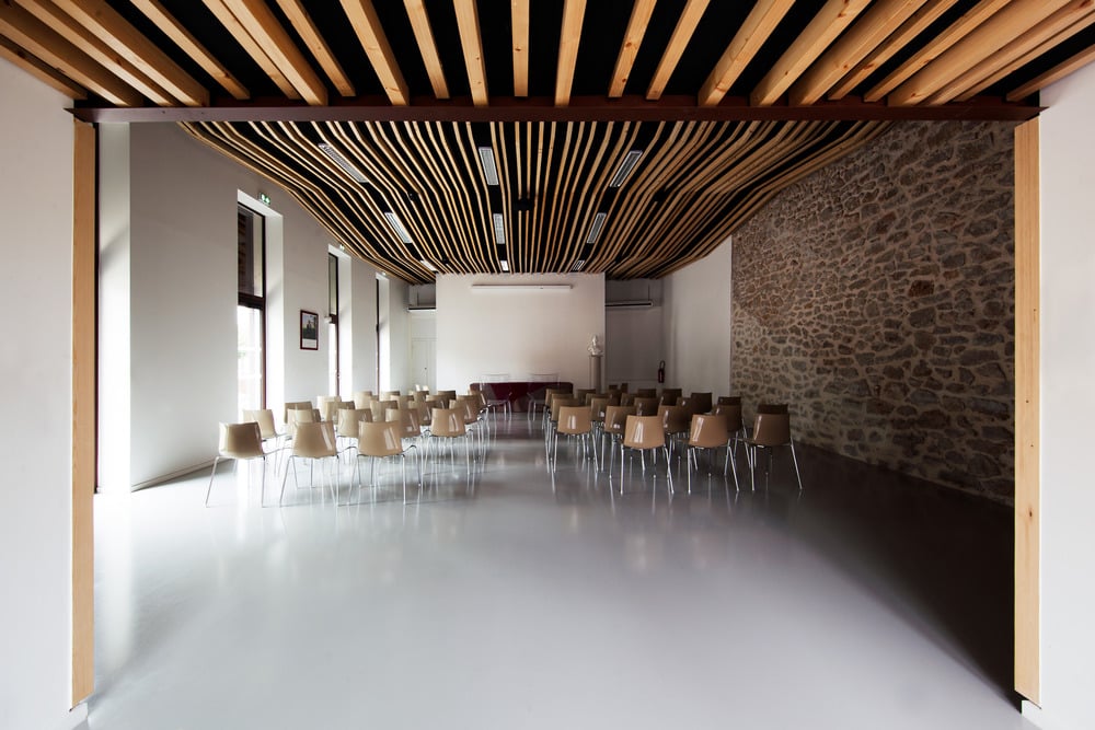 Wedding room and Town Hall square of Jacou by NBJ architectes-02
