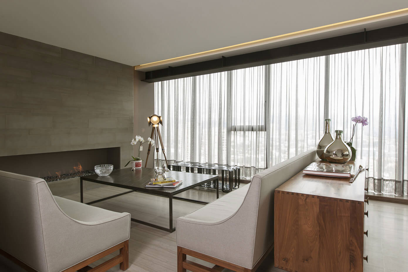 Contemporary CM Apartment in Mexico City by Kababie Arquitectos-04
