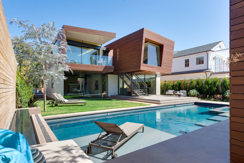 Contemporary Santa Monica Home by Kovac Design Studio-03