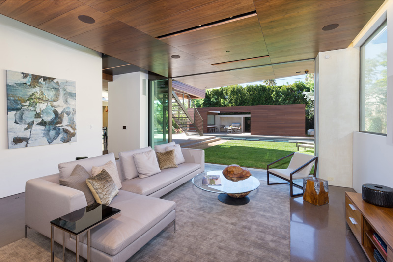 Contemporary Santa Monica Home by Kovac Design Studio-08