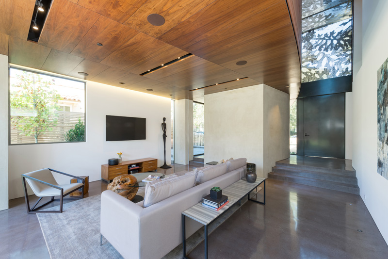 Contemporary Santa Monica Home by Kovac Design Studio-10
