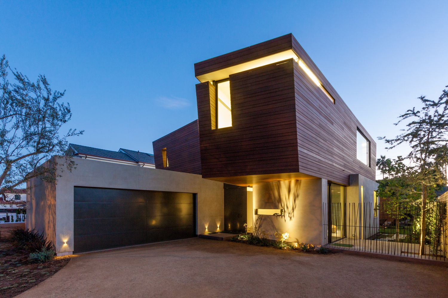 Contemporary Santa Monica Home by Kovac Design Studio-34
