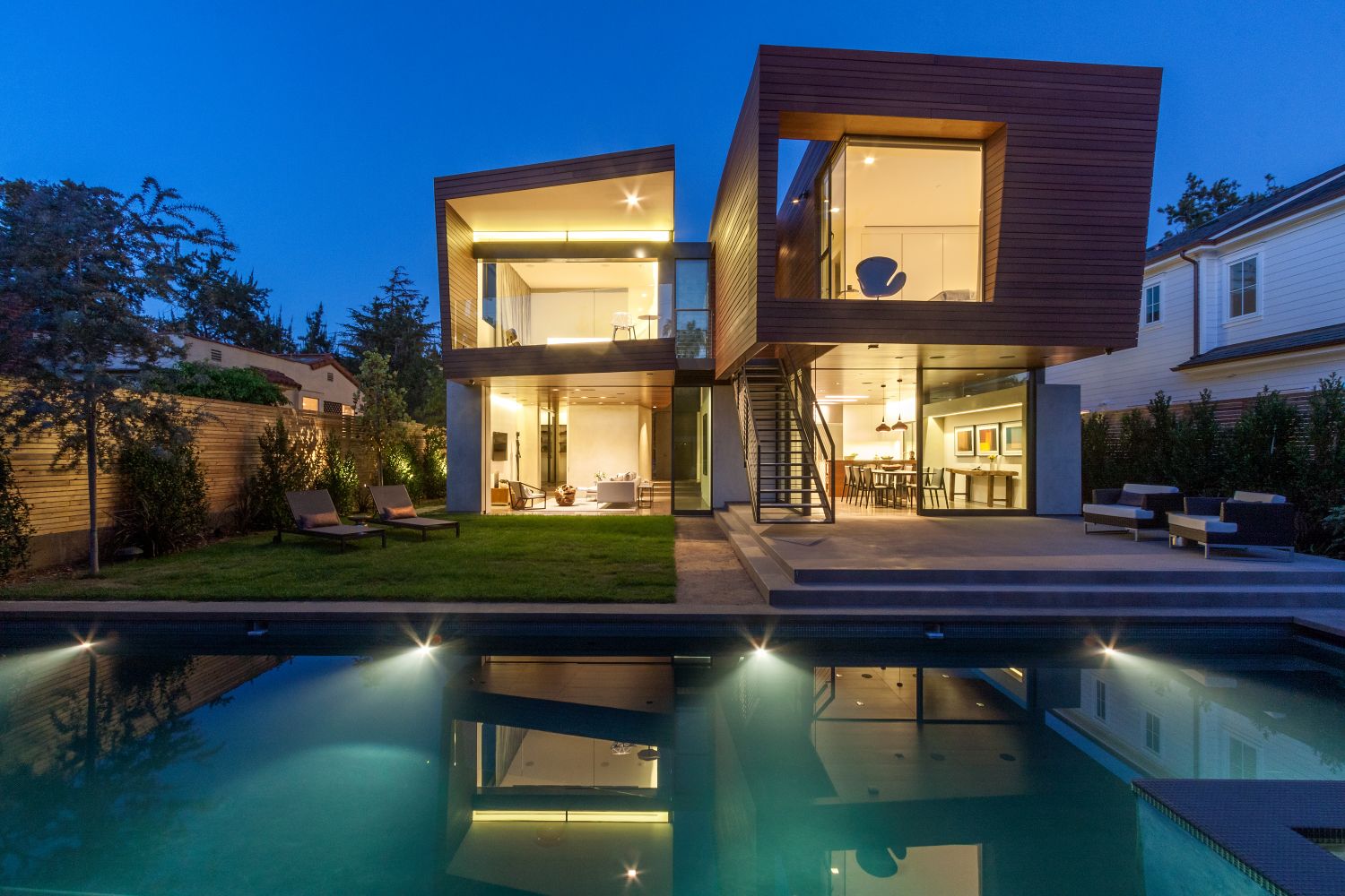 Contemporary Santa Monica Home by Kovac Design Studio-35
