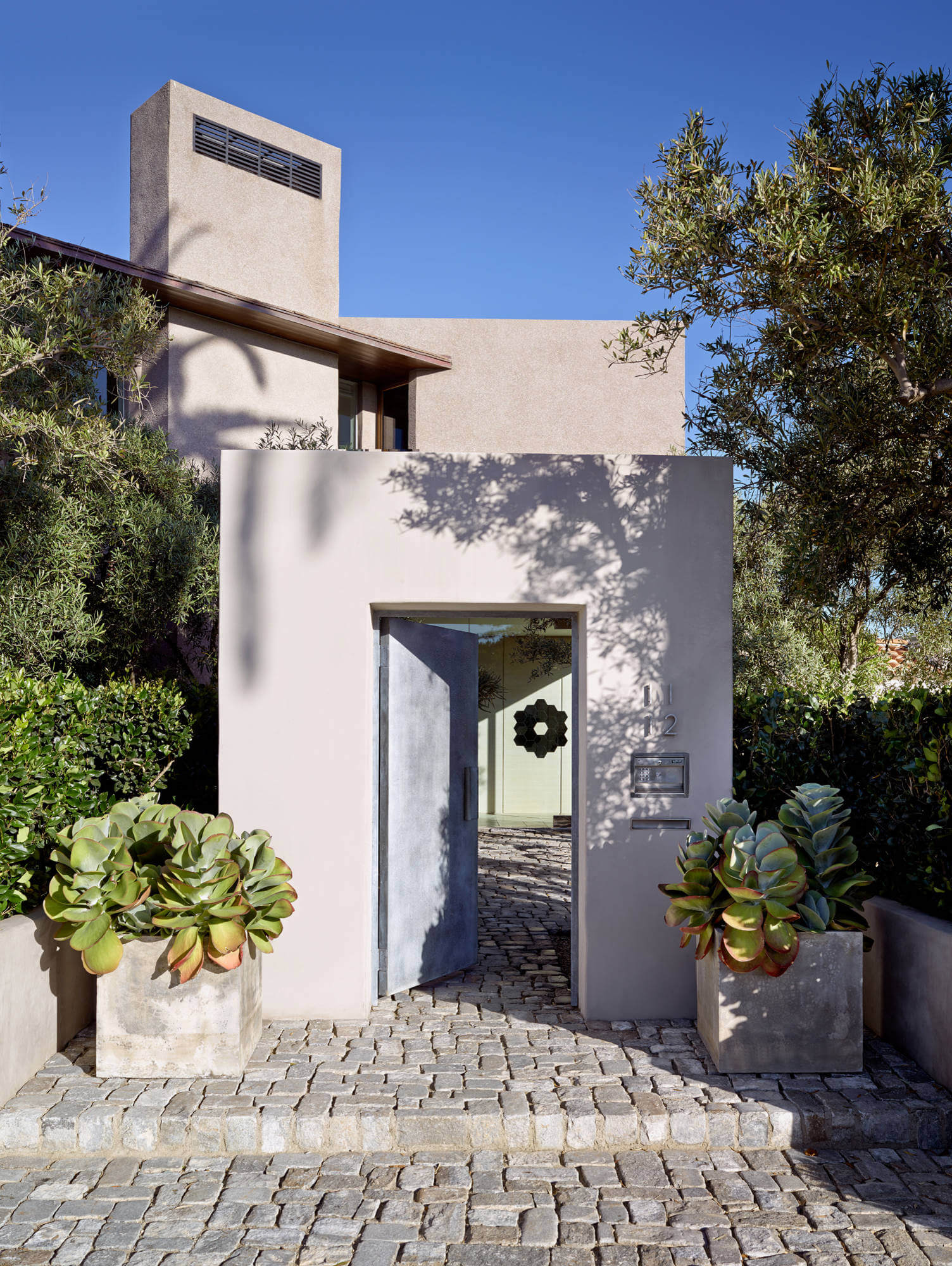 Mediterranean Coronado Residence near San Diego by Island Architects-01