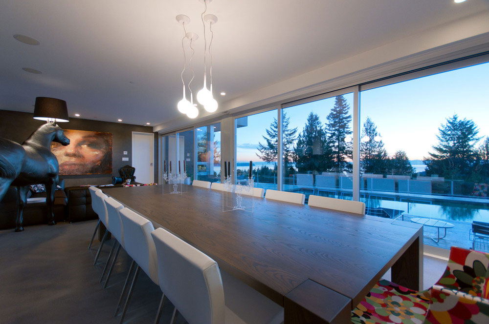 Modern Almondel Home Located in West Vancouver by Mcleod Bovell-06