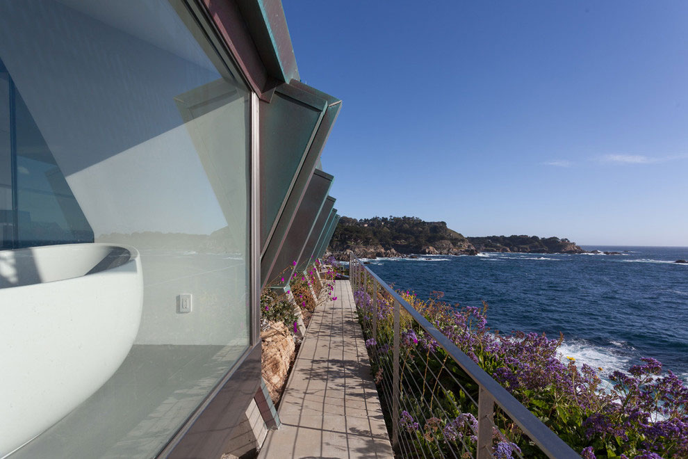 Modern Configuration of Carmel Highlands Residence With Awesome Sea Views by Eric Miller Architects-10