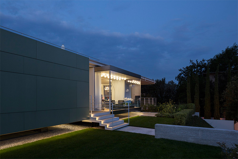 Modern Villa For a Couple with Three Children in Treviso by Zaetta Studio-04