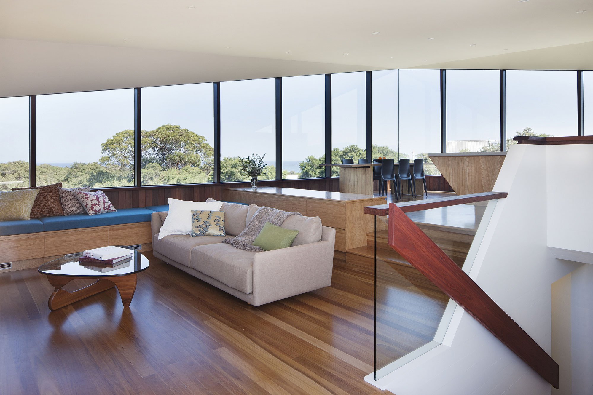 No Front or Back of Aireys House by Byrne Architects-06