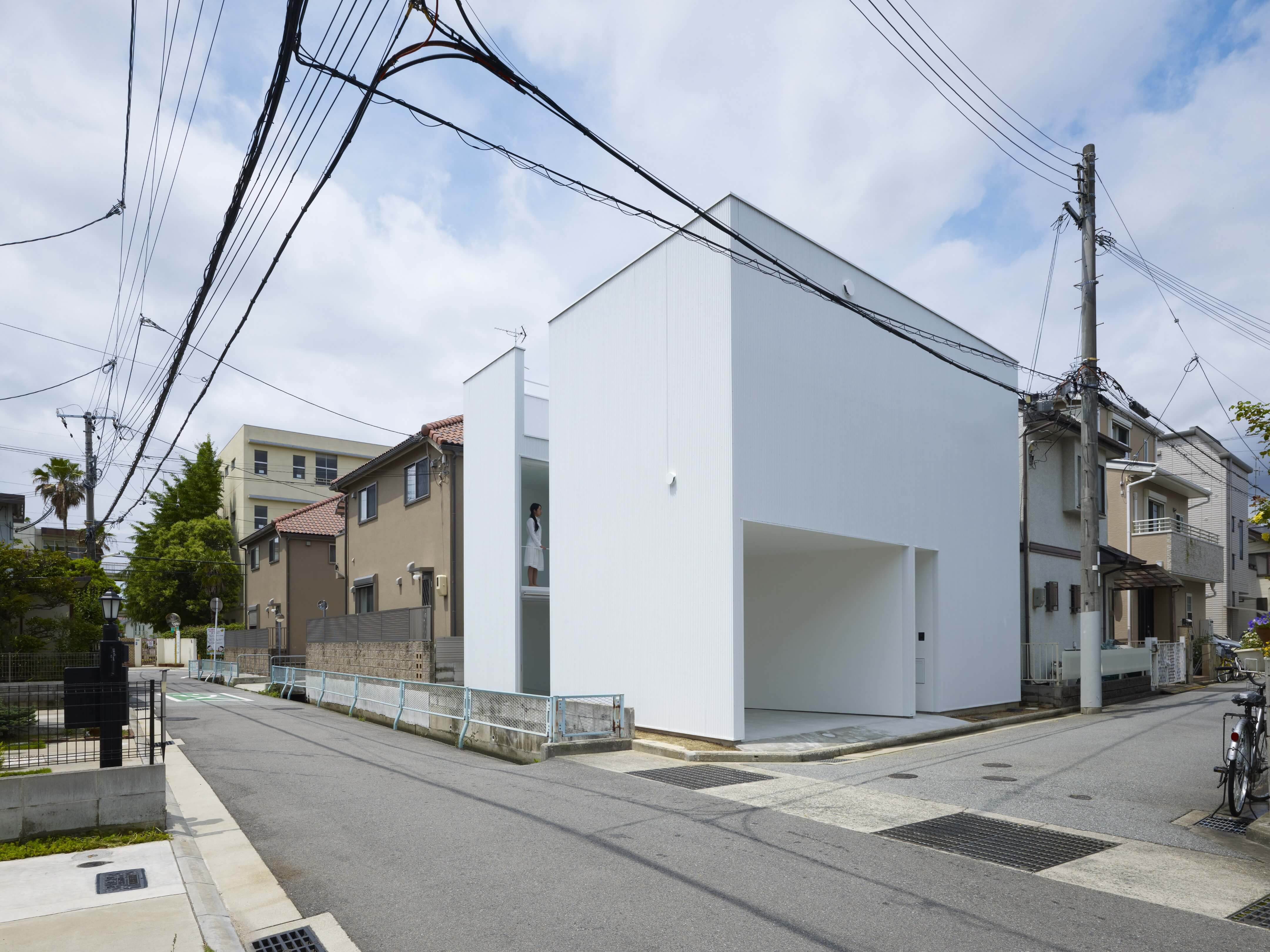 Slice of the City Residence in Hyogo by Alphaville Architects-17