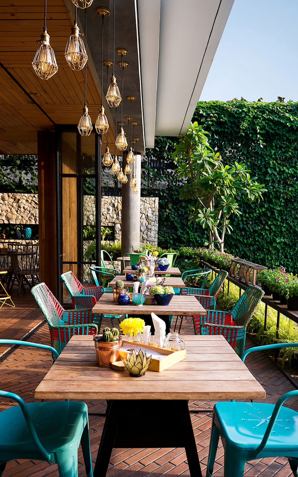 Stylish Tropical Paradise Theme of Lemongrass Restaurant Designed by Einstein & Associates-04