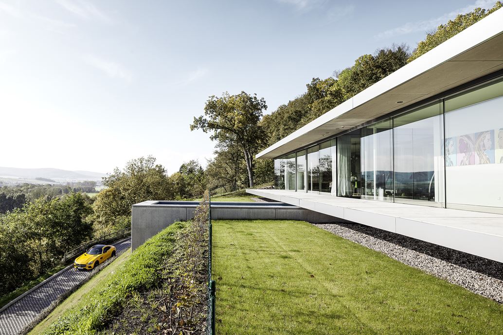 The ultramodern mountain villa K by Paul de Ruiter Architects-01