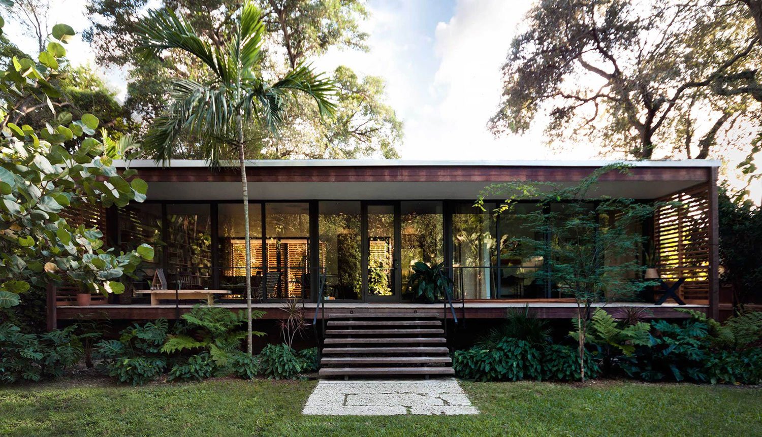 Wooden Tropical Brillhart House Located in Miami by Brillhart Architecture-11