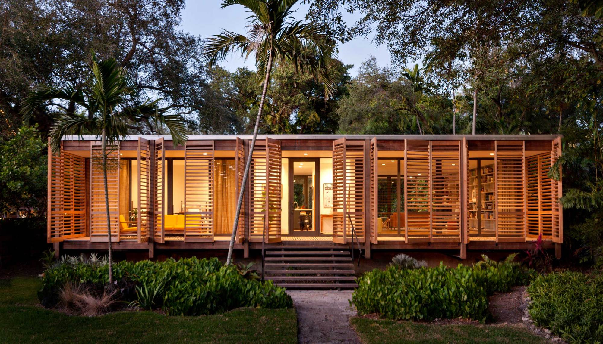 Wooden Tropical Brillhart House Located in Miami by Brillhart Architecture-12