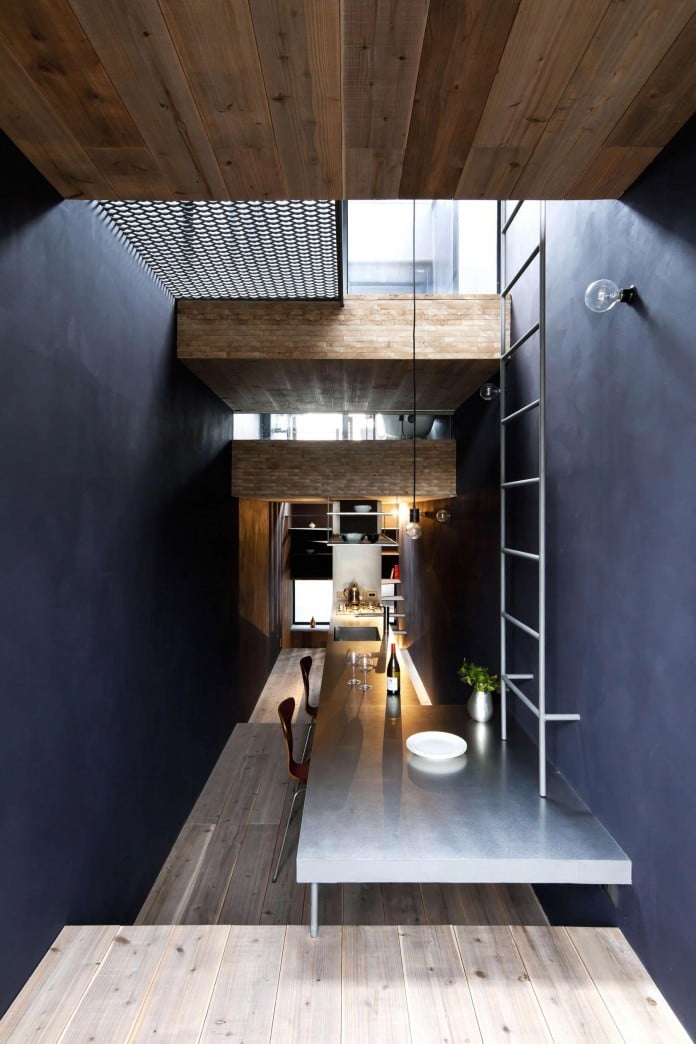 1.8-M-Width-House-by-YUUA-Architects-&-Associates-06