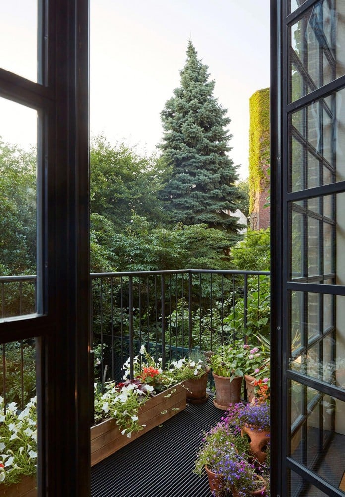 Carroll-Gardens-Townhouse-by-Lang-Architecture-04