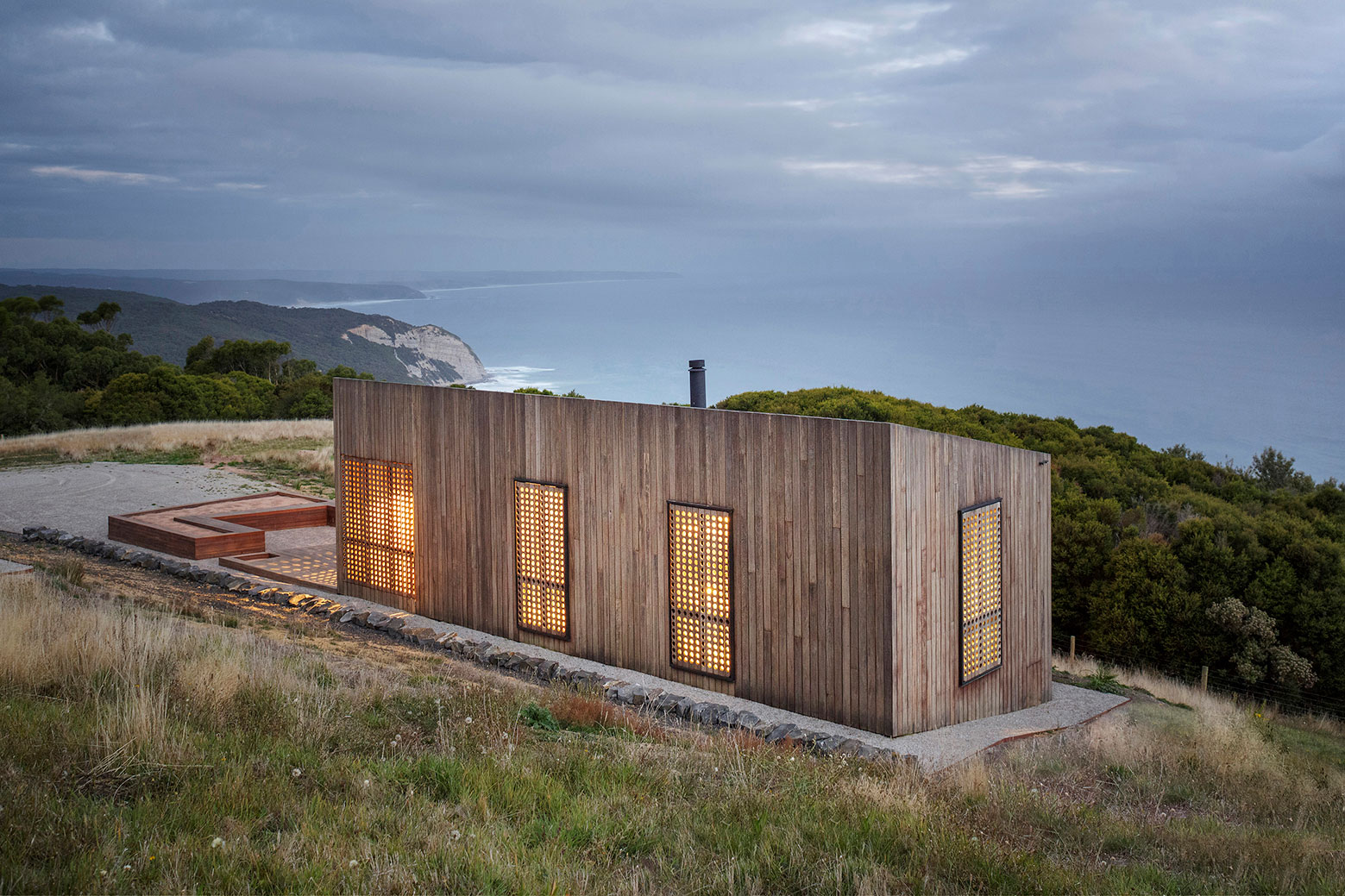 Moonlight cabin retreat with great sea views by Jackson Clements Burrows-11