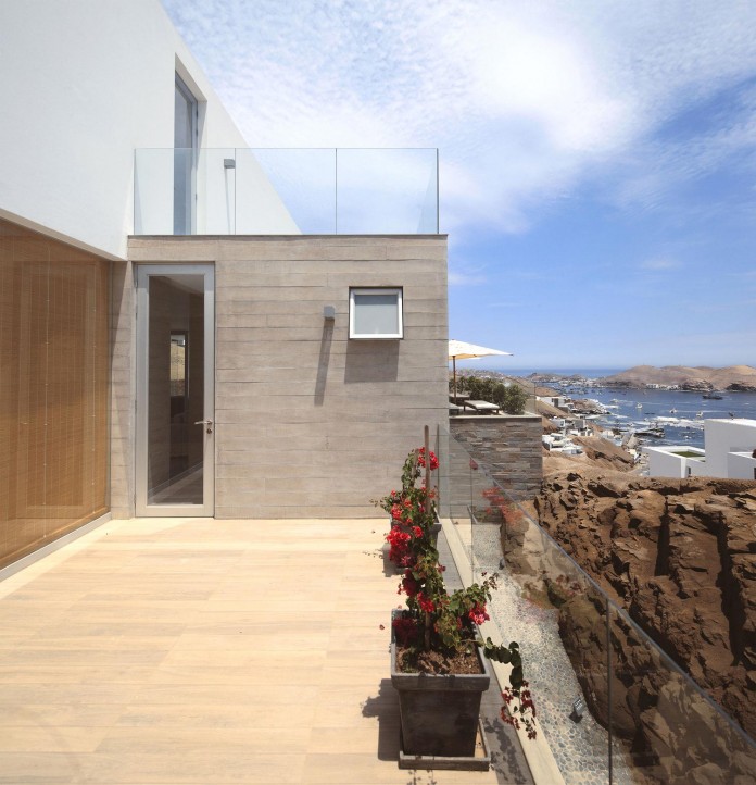 P2-House-Poseidon-by-Domenack-arquitectos-10