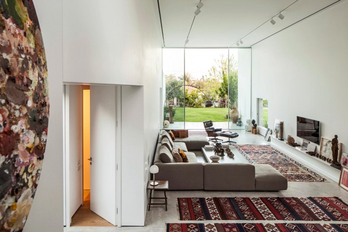 T:A House by Paritzki & Liani Architects-10