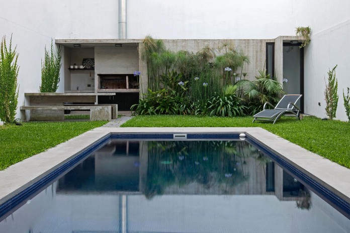 Two-Conesa-Houses-located-in-Buenos-Aires-by-BAK-Arquitectos-07