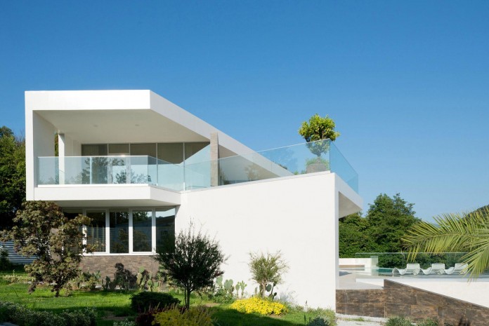Villa-V-in-Sochi-by-Alexandra-Fedorova-04