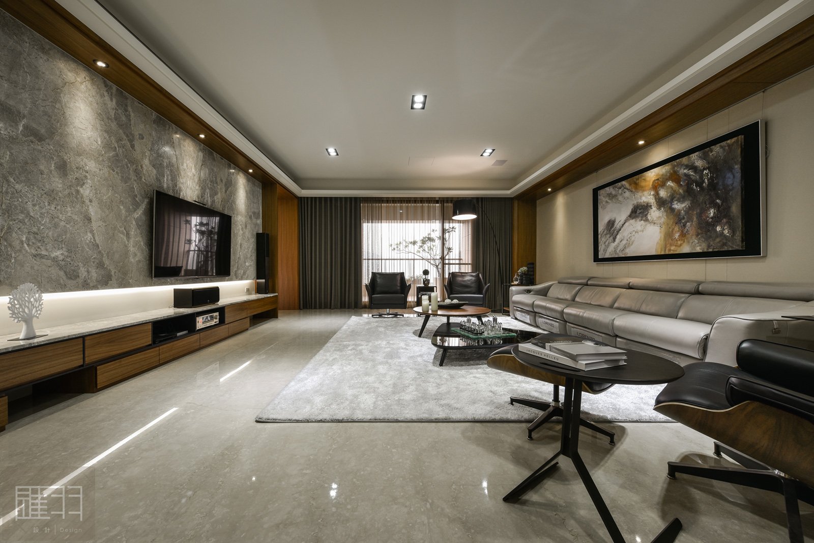 Wood and earthy colour palette modern apartment by Manson Hsiao of Hui-yu Interior Design-04
