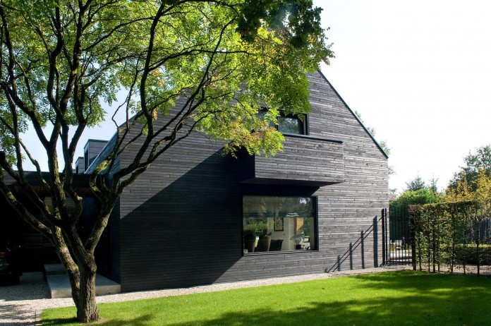 Woonhuis-M-Residence-by-WillemsenU-Architecten-13