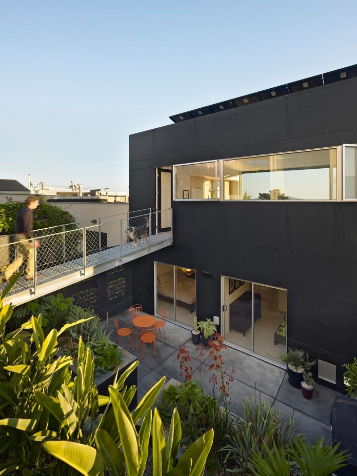 20th-St.-Residence-in-San-Francisco-by-Mork-Ulnes-Architects-04