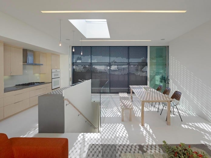20th-St.-Residence-in-San-Francisco-by-Mork-Ulnes-Architects-09