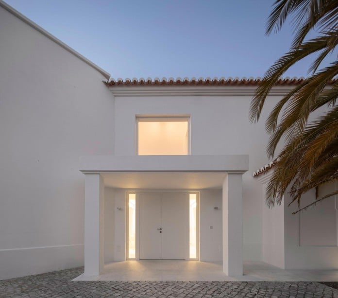 Arco-Iris-House-by-Marlene-Uldschmidt-Architects-16
