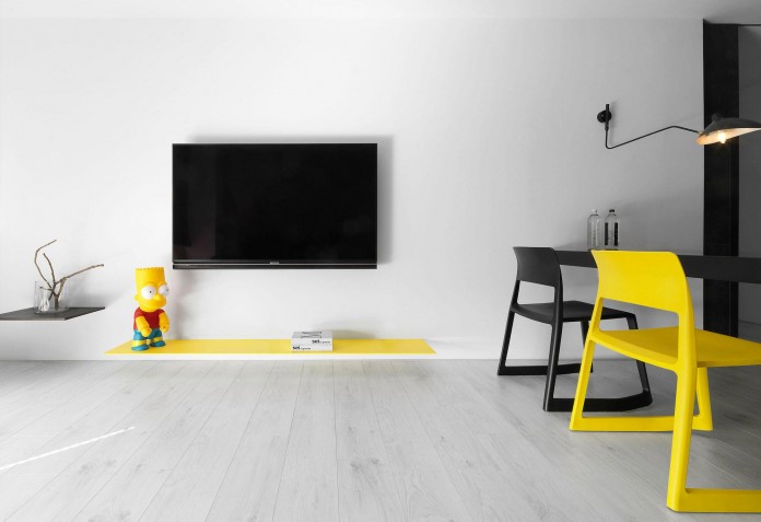 Black,-white-and-yellow-accents-of-H-Residence-by-Z-AXIS-DESIGN-04